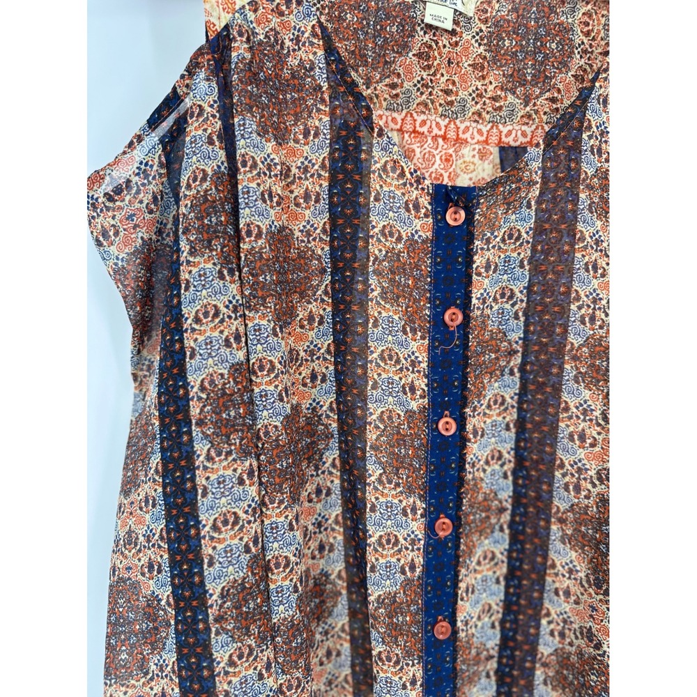 One World Top Women L Button Boho Cold Shoulder Tie Front Medallion Print Sheer - Picture 2 of 9